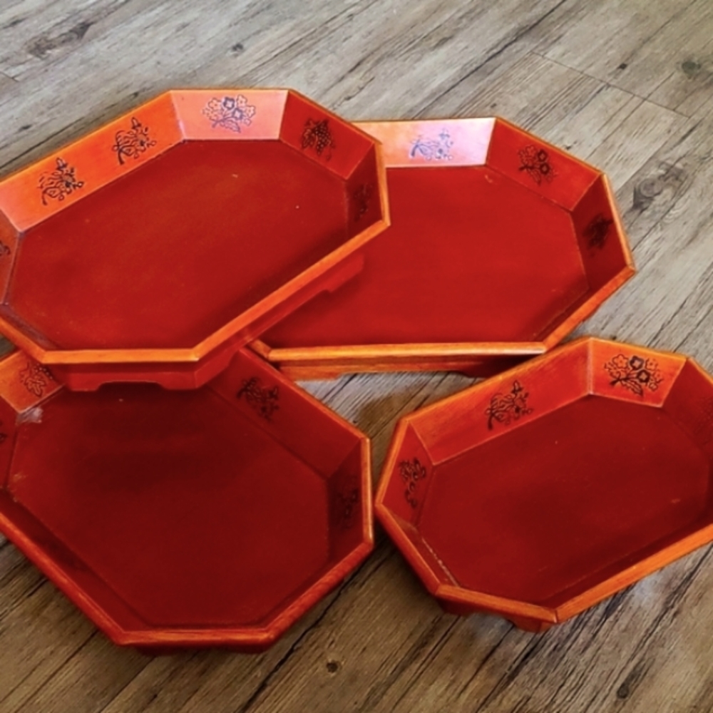 Set of Wooden Trays - Picture 2 of 7